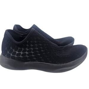 Vessi Skyline Waterproof Extremely Breathable Knit Sneaker Shoe Black Women's 11